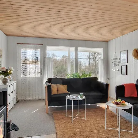 Vakantiehuis Beautiful In Grlev With Wifi And 2 Bedrooms *